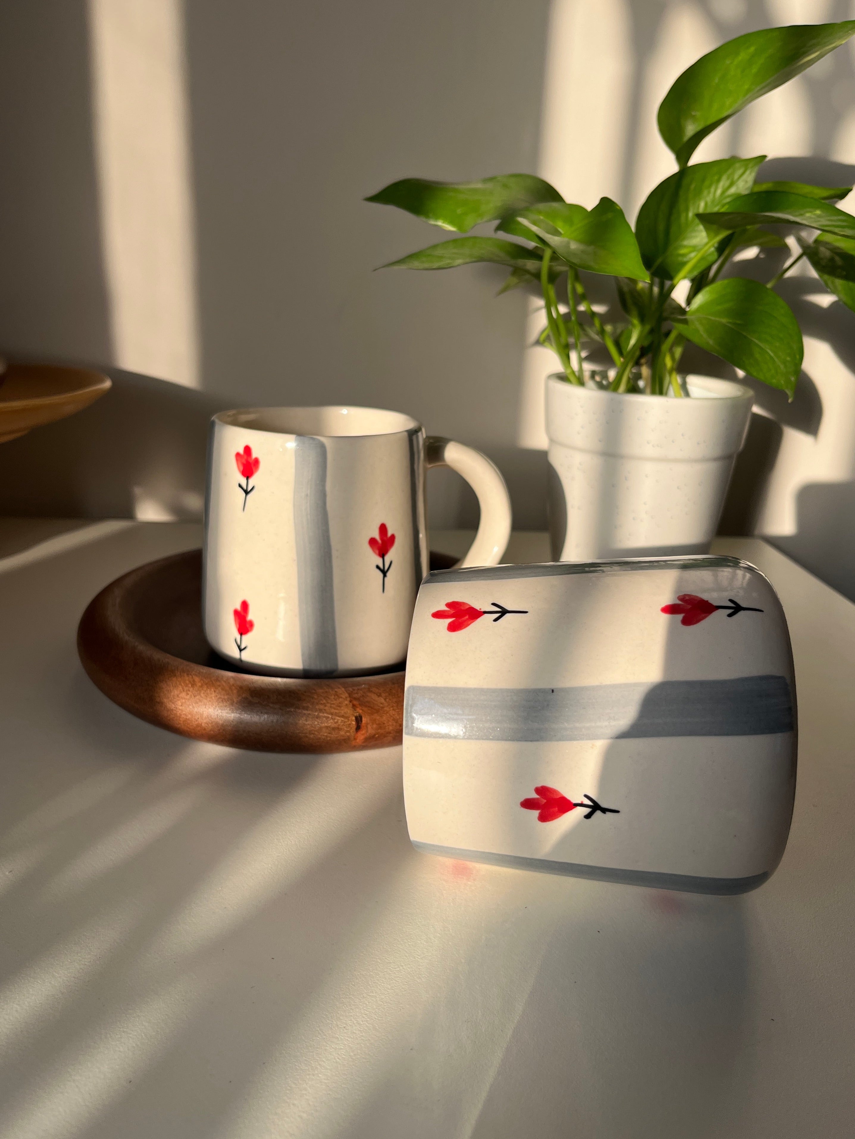 Ceramic mugs for coffee, tea, beverages, parties, home decor, grey stripe and white base. red flowers