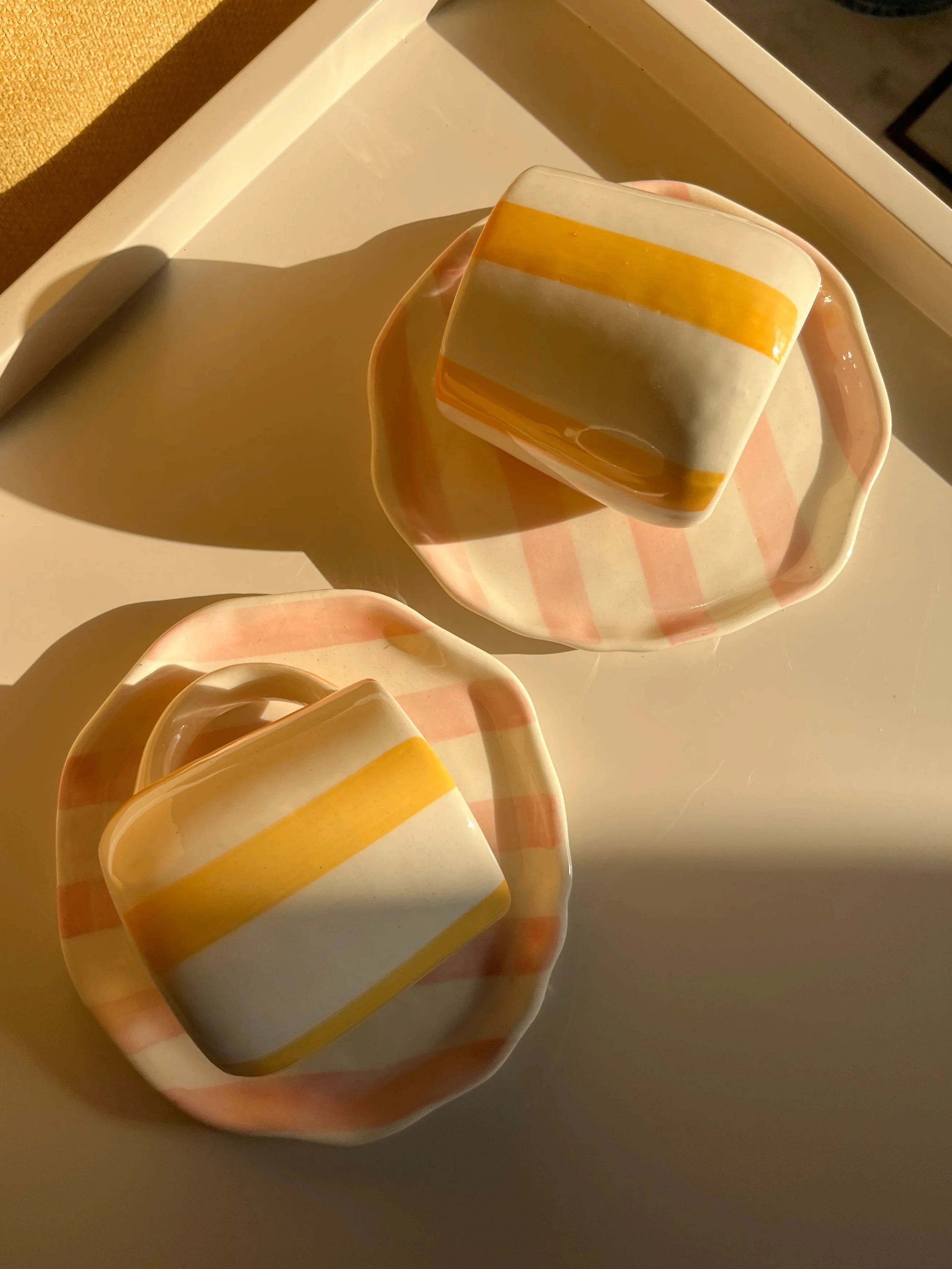 Taffy Time - Mugs & Plates Set