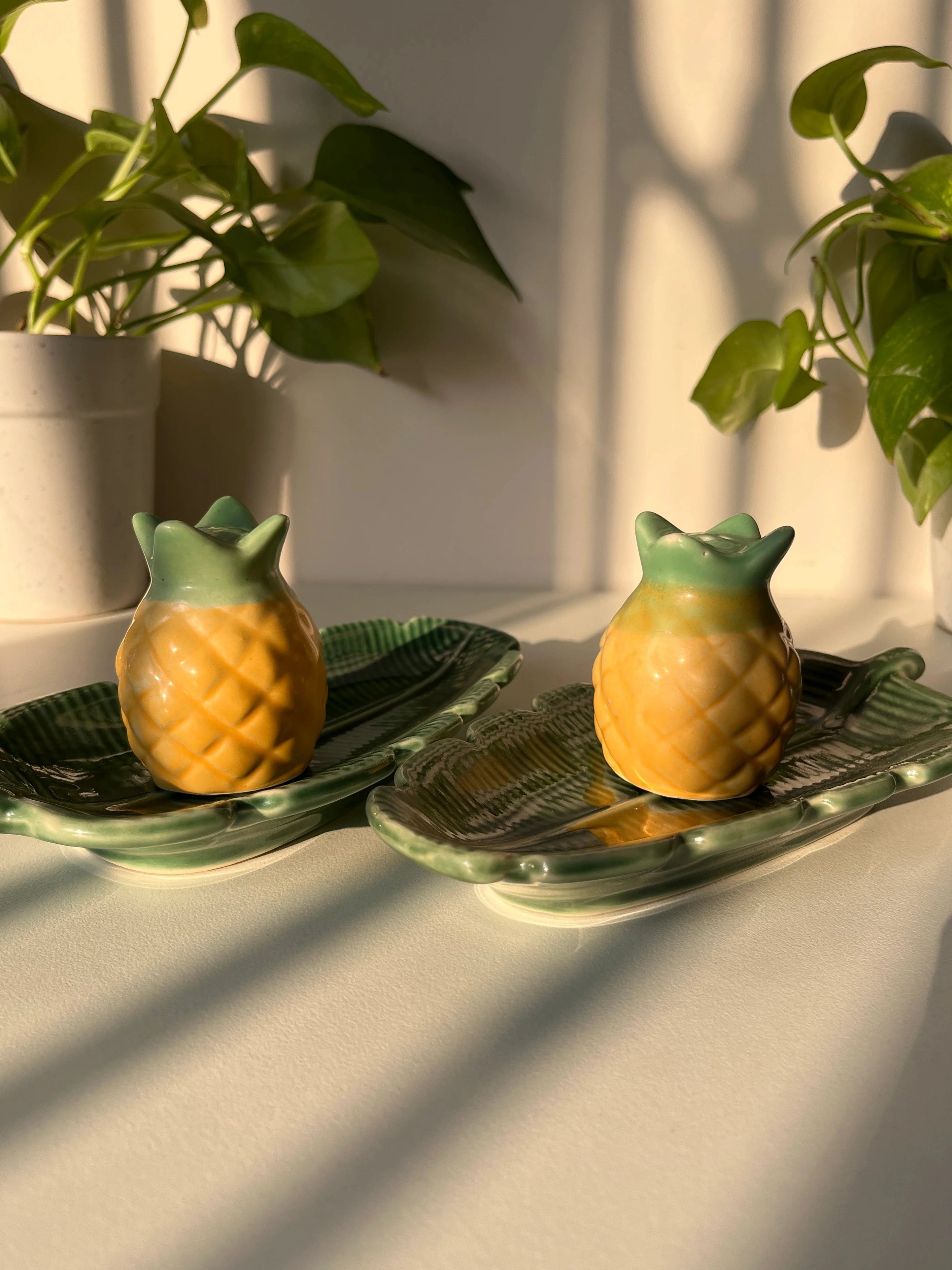Tropicana - Trinket Trays and Salt & Pepper Shakers Set