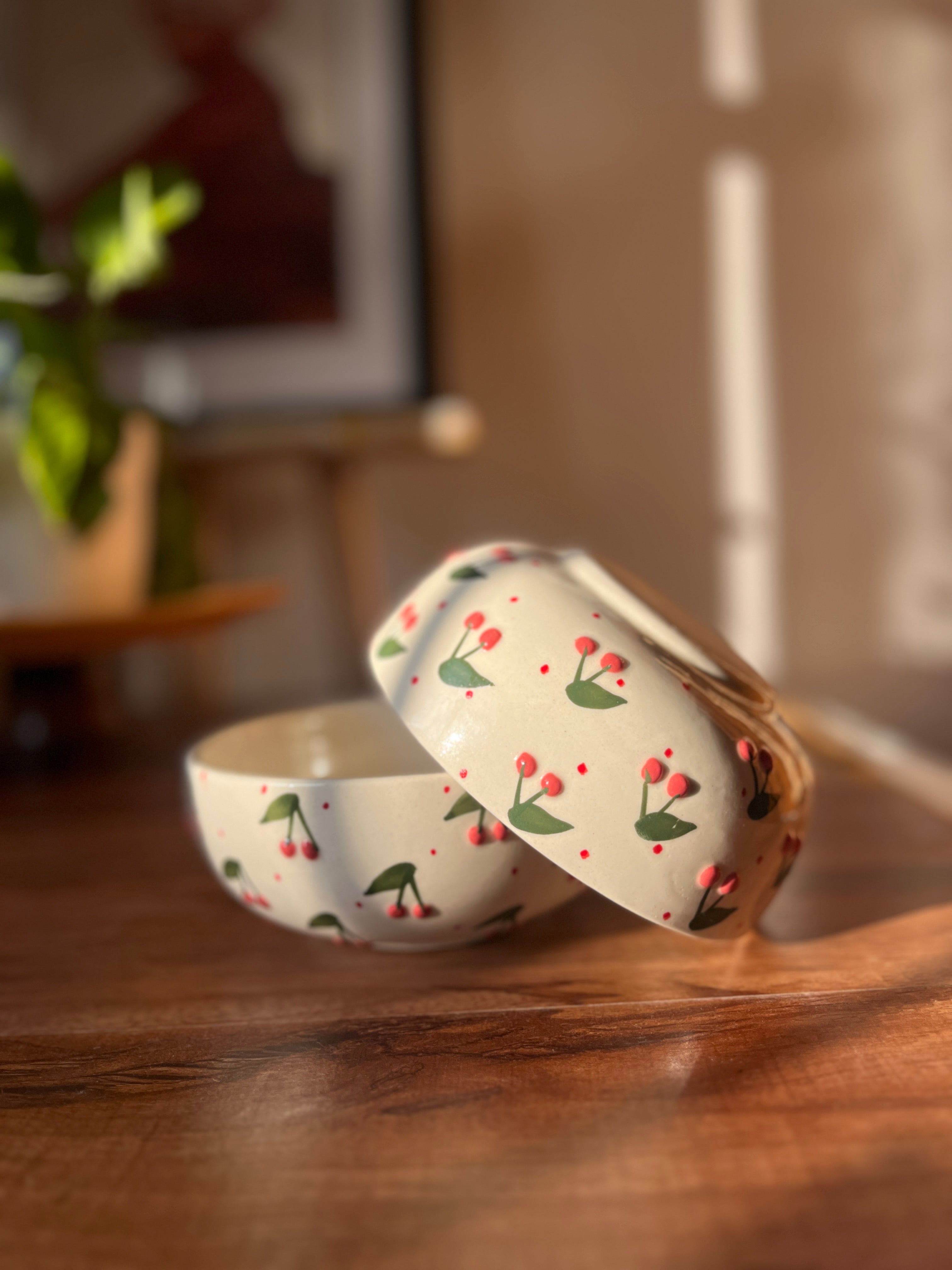 Berry Berry ceramic bowl with hand-painted berry design by Madam Jan